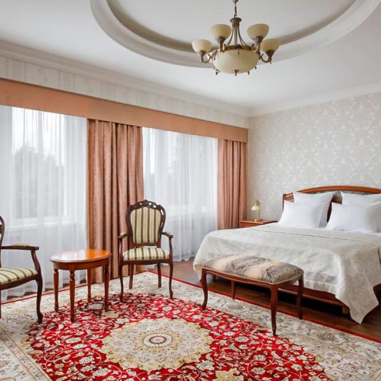 Спальная комната №2 в 2 местном 4 комнатном Сюит Президентский санатория Казахстан. Ессентуки